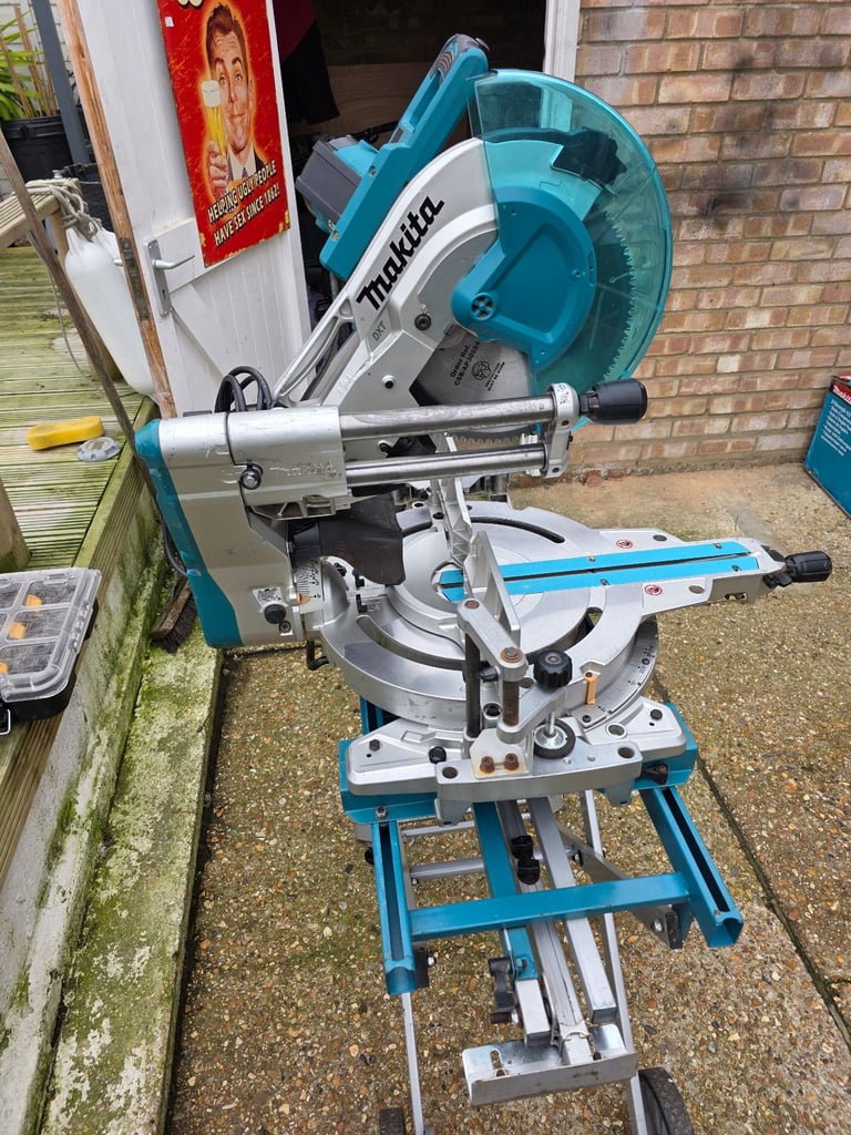 Makita chopsaw 