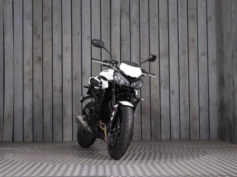 2023 23 TRIUMPH STREET TRIPLE 765 R