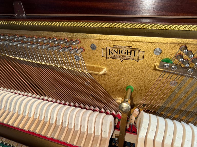 Knight FREE DELIVERY FREE STOOL TUNED 