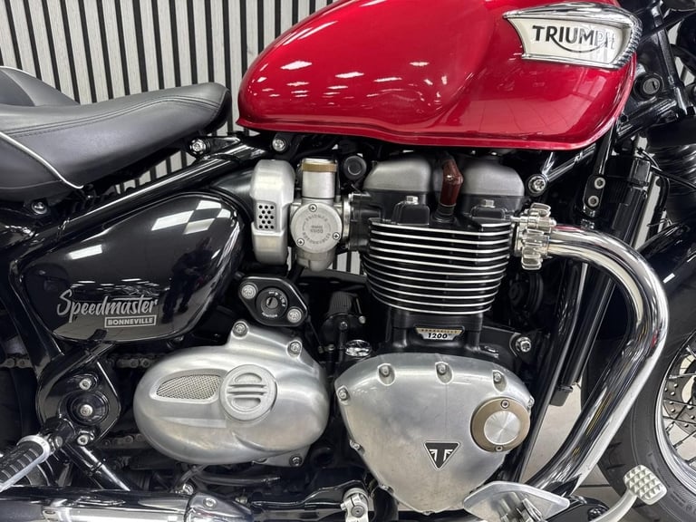 2021 Triumph BONNEVILLE SPEEDMASTER 1200cc bobber cruiser adventure