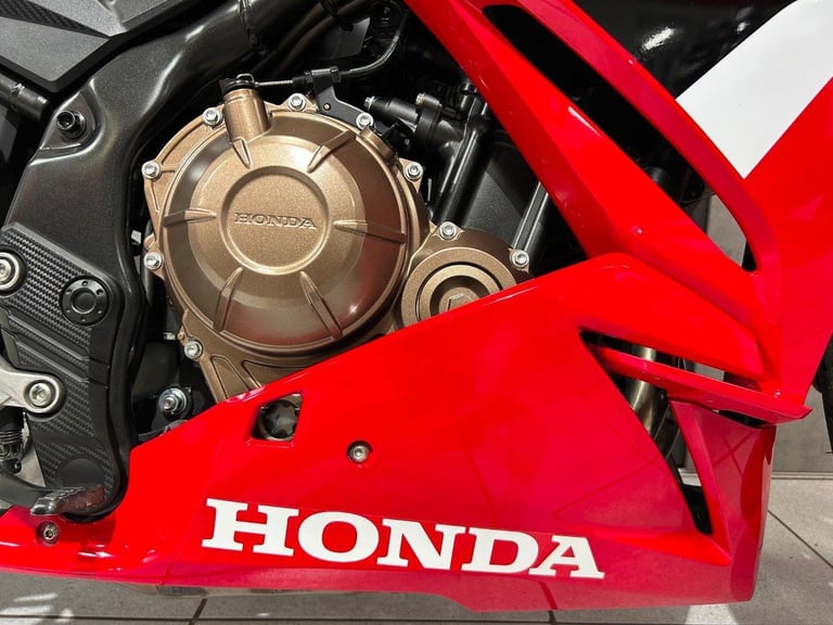 2024 Honda CBR500R - 2276 miles - 1 OWNER!