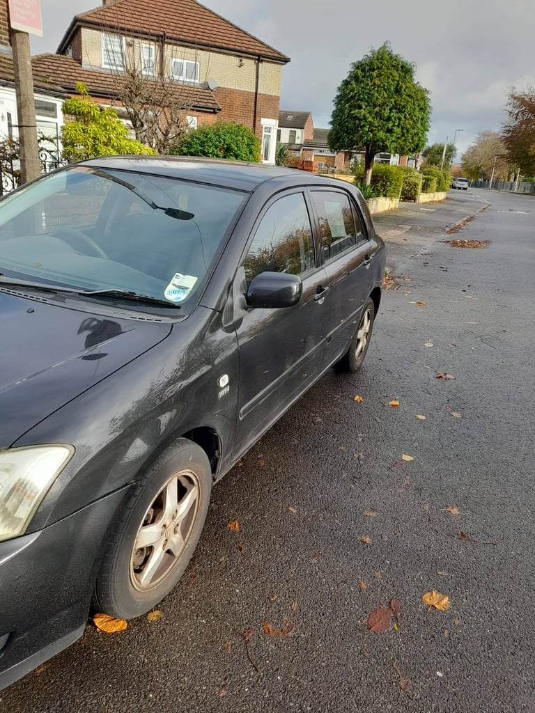 Toyota, COROLLA, Hatchback, 2004, Manual, 1398 (cc),5 doors - Image 2