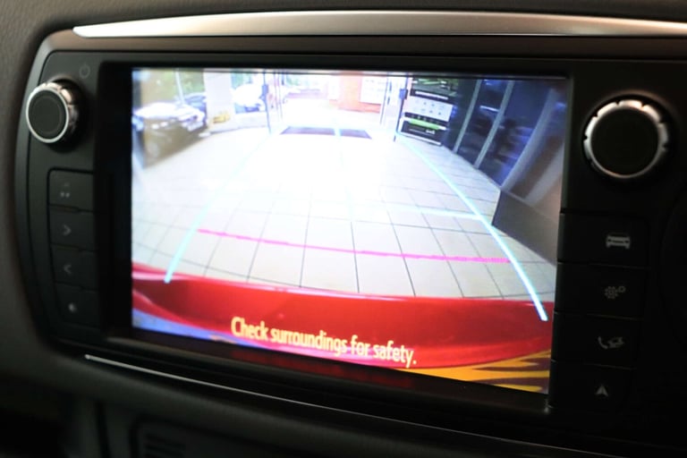 2016 Toyota Yaris 1.3 Yaris Icon VVT-I 5dr Hatchback Petrol Manual