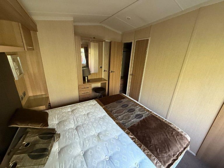 Static Caravan Swift Champagne 40x13 2bed DG/CH - Free UK Delivery 