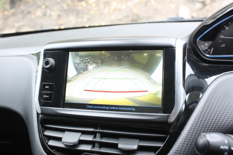 PEUGEOT 2008 1.2 PureTech Allure Premium 2019