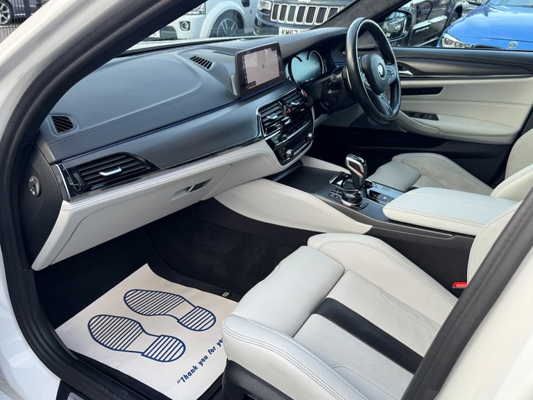 2020 BMW M5 4.4 V8 GPF Saloon 4dr Petrol Steptronic xDrive Euro 6 (s/s) (600 ps) SALOON Petrol Au...