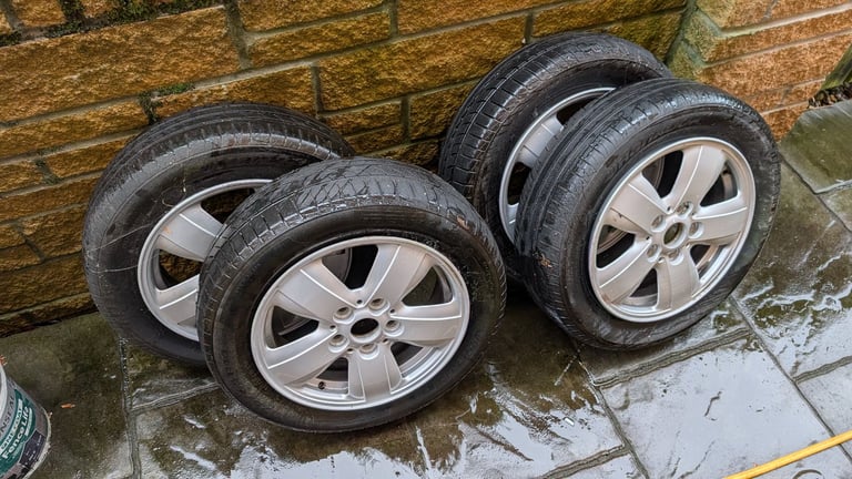 image for 4 175/55 R15 alloy wheels and tyres from a Mini Cooper 
