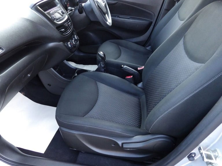 2017 67 VAUXHALL VIVA 1.0I SE HATCHBACK 5DR PETROL MANUAL EURO 6 (A/C) (75 PS)