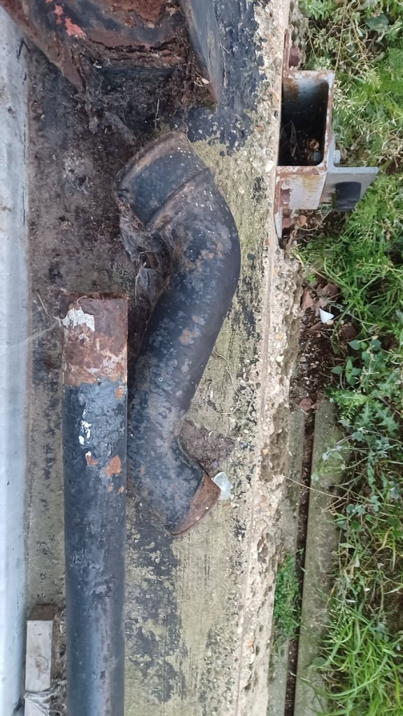 Antique Victorian cast iron drain pipe, funnel and s bend 