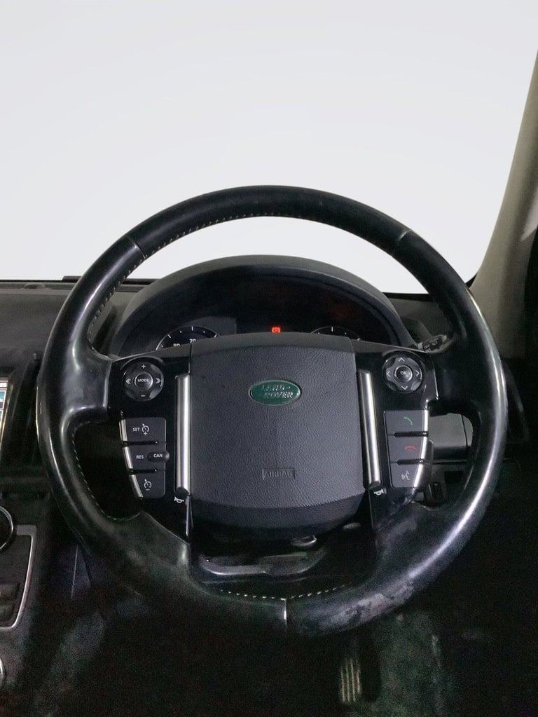 2014 Land Rover Freelander 2 2.2 SD4 Metropolis SUV 5dr Diesel CommandShift 4WD Euro 5 (190 ps) D...