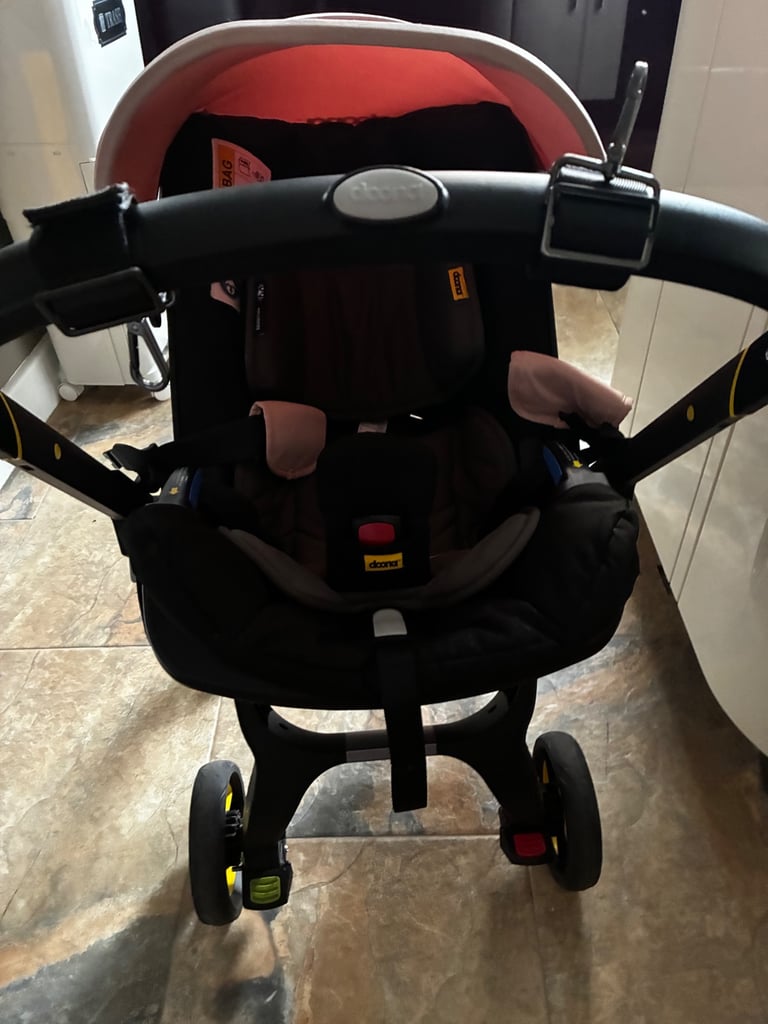 DOONA CARSEAT/STROLLER IN 1