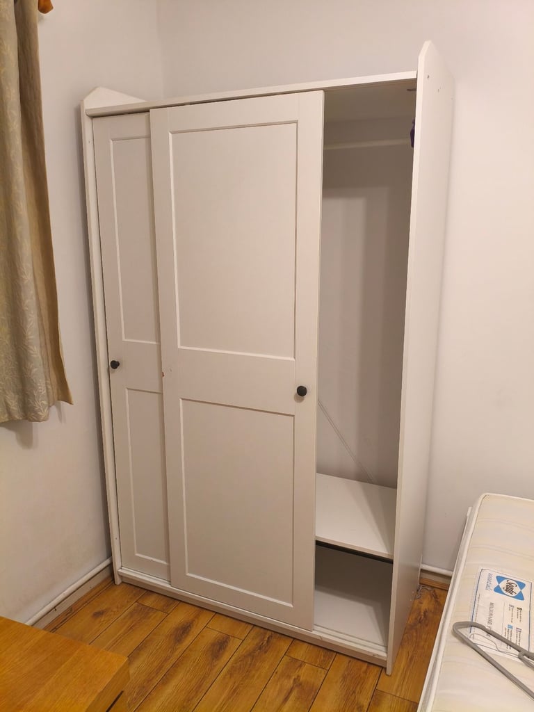 Ikea Wardrobe (Damaged screw holes)