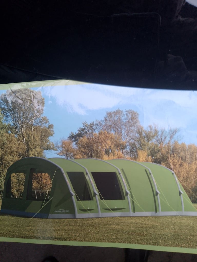 6 PERSON AIR TENT