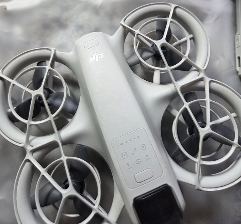 Dji neo flymore 
