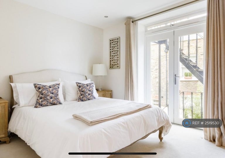 2 bedroom flat in Wandsworth Bridge Road, London, SW6 (2 bed) (#2519530)