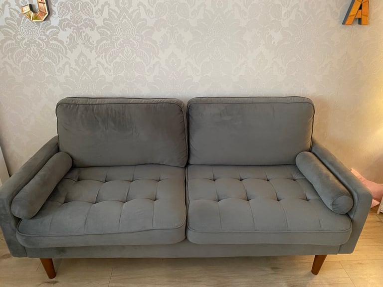 Sofa x 2