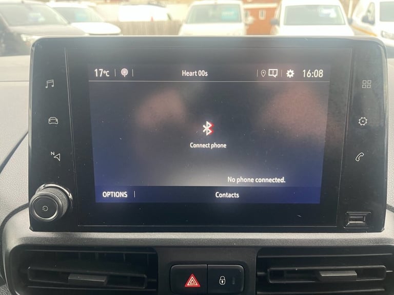 2021 21 VAUXHALL COMBO 1.6 TURBO D 2300 LIMITED EDITION NAV PANEL VAN 4DR DIESEL
