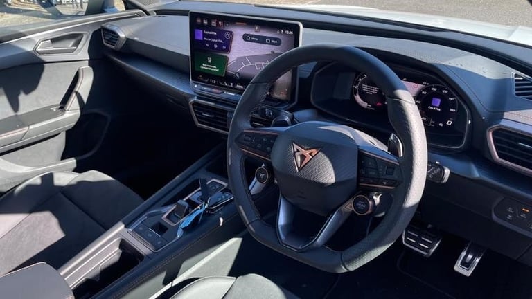 2025 Cupra Leon 1.5 eTSI (150ps) V2 DSG Automatic SUV Hybrid Automatic