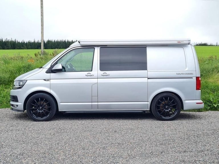 Volkswagen VW Transporter Uberbus Campervan