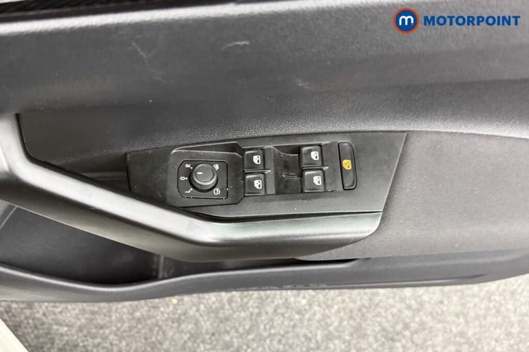 2022 Volkswagen Polo 1.0 TSI Life 5dr Hatchback Petrol Manual