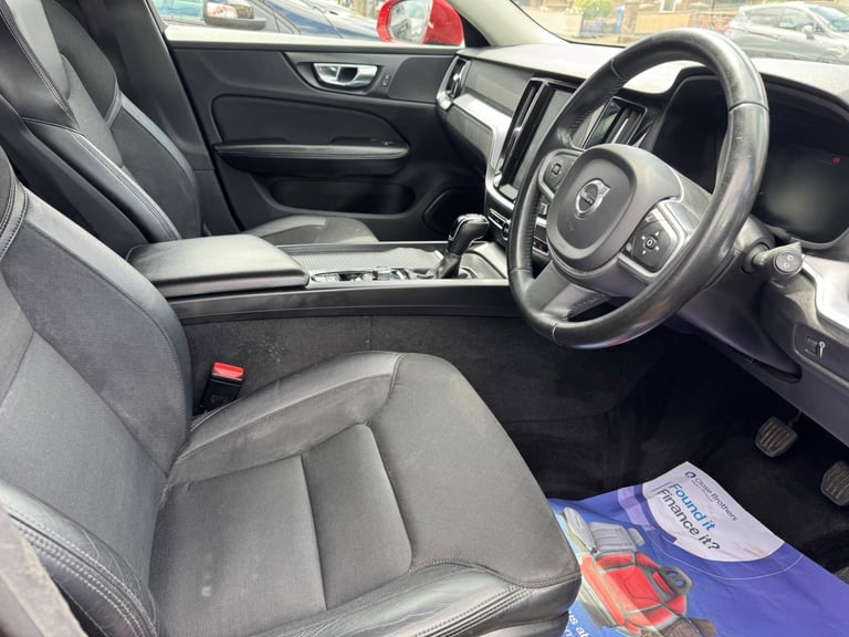 2018 Volvo V60 2.0 D3 Momentum Euro 6 (s/s) 5dr ESTATE Diesel Manual