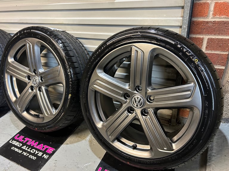 VW Golf Cadiz Alloy’s (Genuine) & 4 Brand new Tyres 