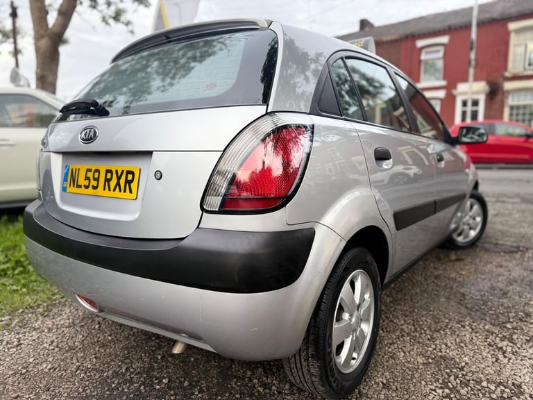 2009 Kia Rio 1.4 Chill 5dr HATCHBACK Petrol Manual