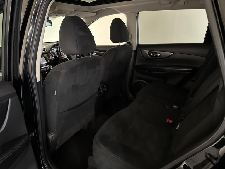 2015 Nissan X-Trail 1.6 dCi n-tec Euro 5 (s/s) 5dr ESTATE Diesel Manual