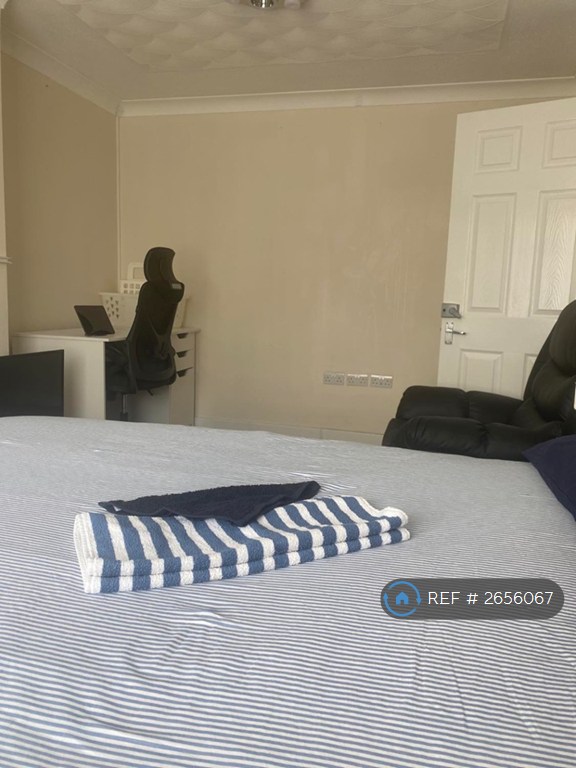1 bedroom in Burnside Crescent, Sompting, Lancing, BN15 (#2656067)