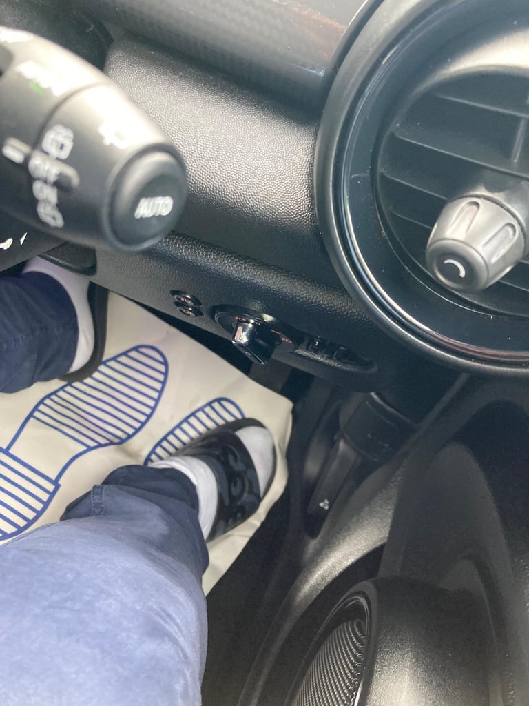 2015 MINI Hatch 1.2 One 5dr HATCHBACK PETROL Manual