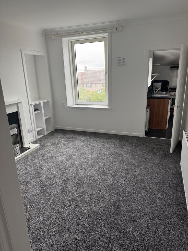 2 bedroom flat to rent in Dunfermline 