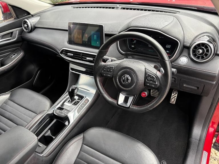2023 MG MG HS 1.5 T-GDI Trophy SUV 5dr Petrol DCT Euro 6 (s/s) (162 ps) ESTATE Petrol Automatic