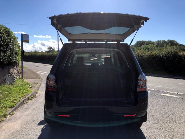 2013 LAND ROVER FREELANDER 2 2.2 TD4 GS AUTOMATIC 4X4 - FULL SERVICE HISTORY