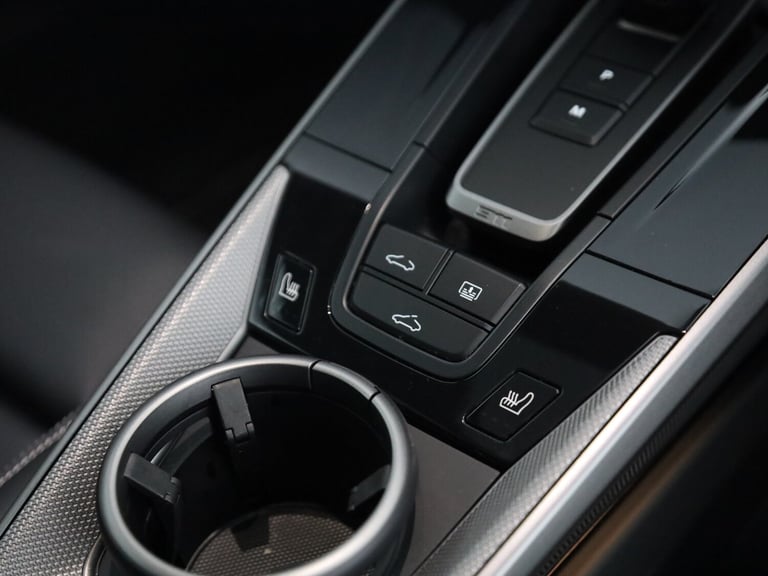 2024 Porsche 911 3.0T 992 Carrera Coupe 2dr Petrol PDK Euro 6 (s/s) (394 ps)