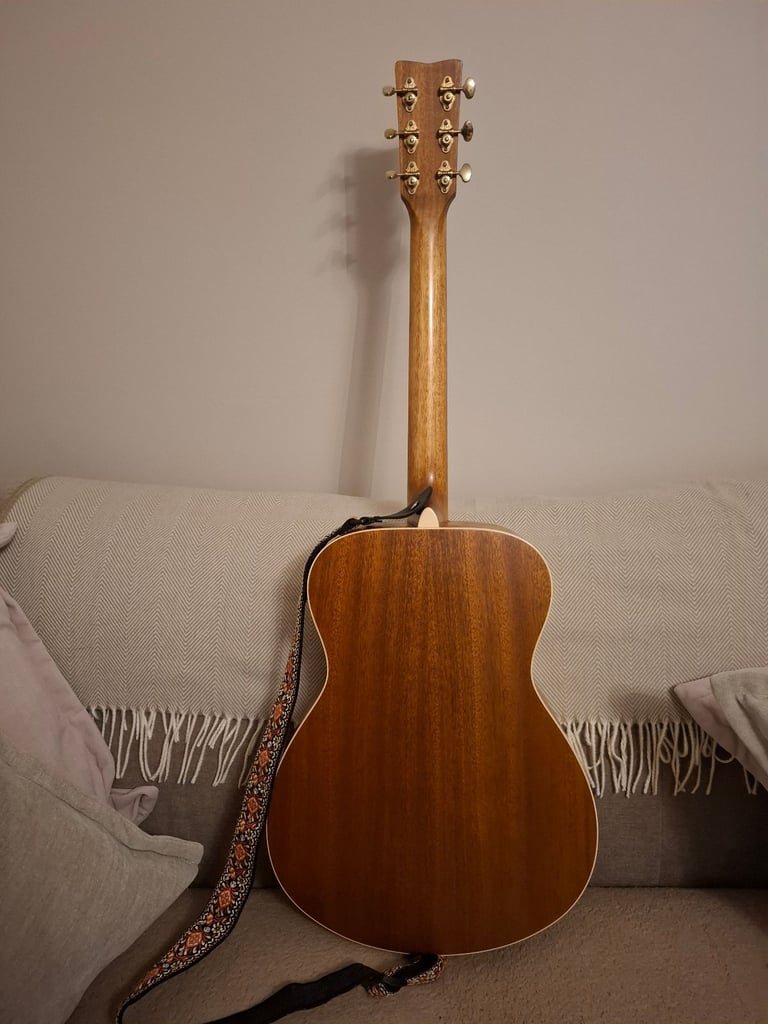 Yamaha Storia 1 Electro Acoustic Guitar