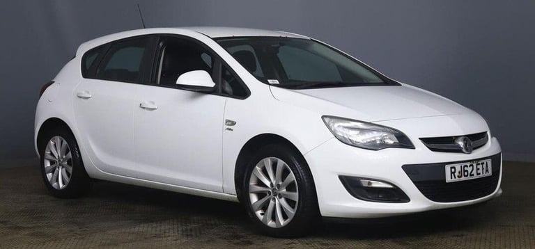 image for 2012 Vauxhall Astra 1.6 16v Active Limited Edition Euro 5 5dr HATCHBACK Petrol Manual