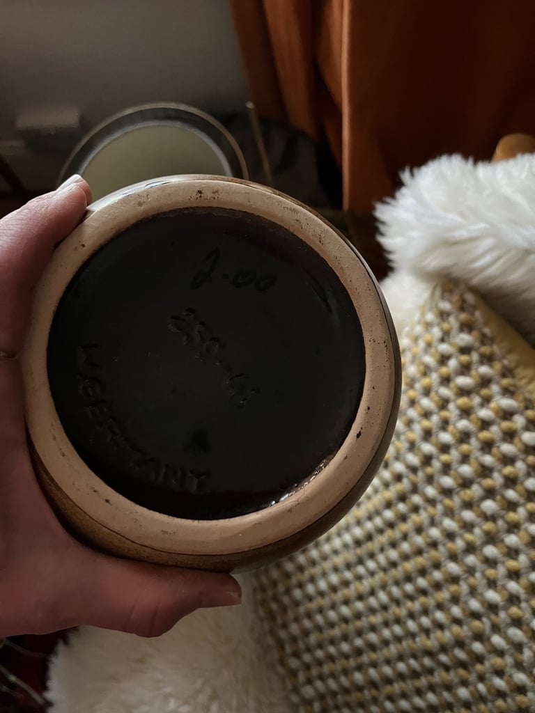 Small vase in neutral colour ways