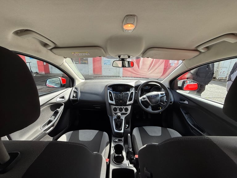 Ford, FOCUS, Hatchback, 2014, Manual, 998 (cc), 5 doors