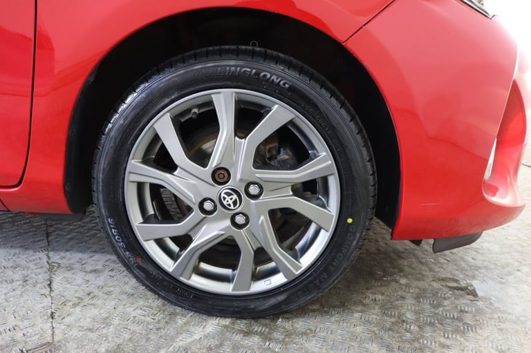 2014 Toyota Yaris 1.33 Dual VVT-i Excel Hatchback 5dr Petrol Manual Euro 5 Euro 5 (99 ps) Hatchba...