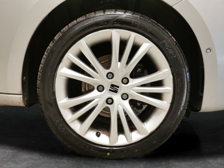 2021 SEAT Leon 1.0 TSI EVO SE Dynamic 5dr HATCHBACK PETROL Manual