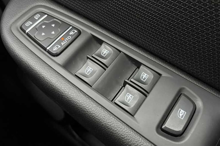 2019 Renault Clio 0.9 TCe GT Line Hatchback 5dr Petrol Manual Euro 6 (s/s) (90 ps) Hatchback Petr...