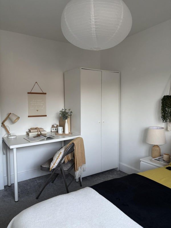 Peaceful Short-Stay Room – Ideal for Working Professionals (30-Day Minimum)