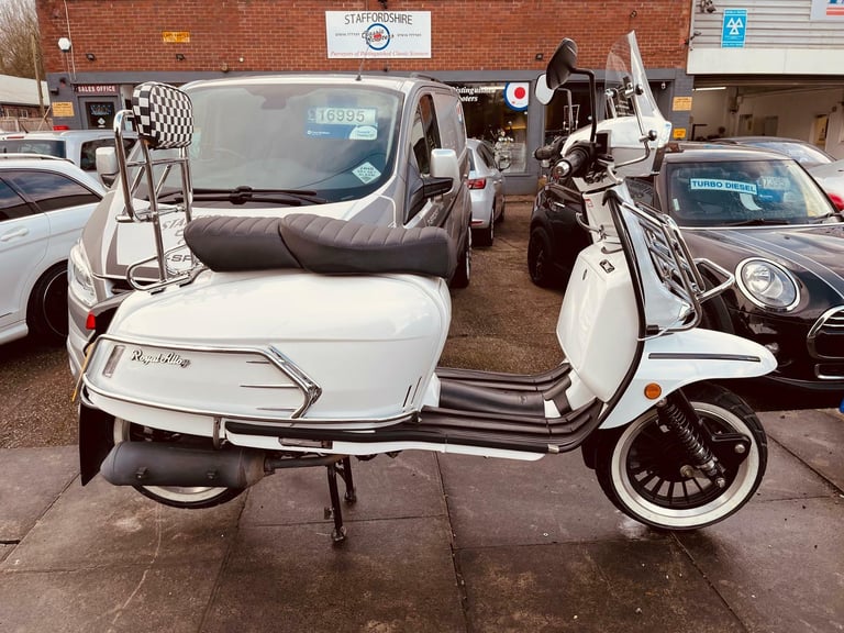 LAMBRETTA SCOMADI LML VESPAS ROYAL ALLOYS