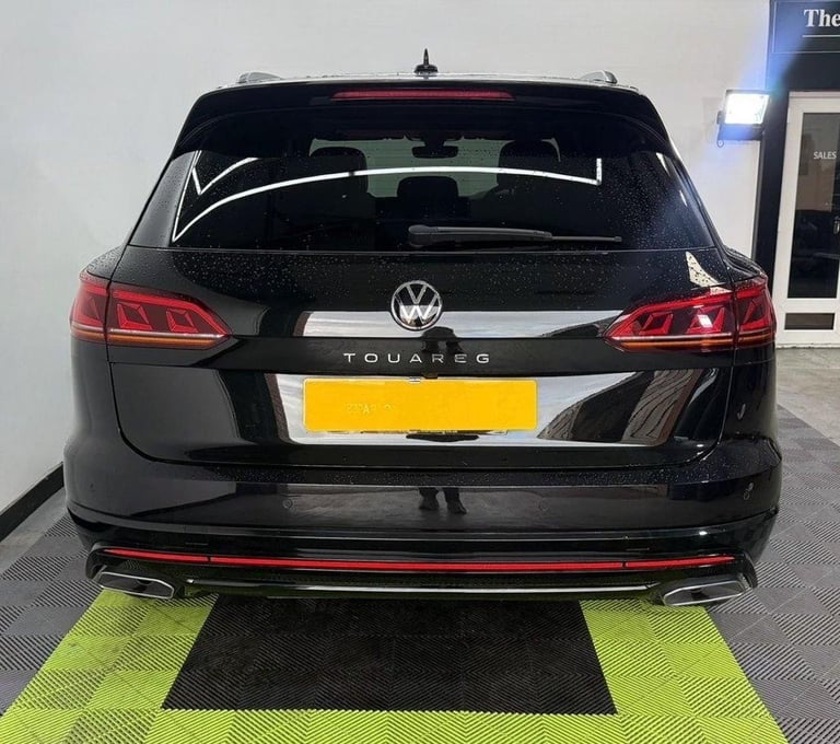 Volkswagen Touareg 3.0 TDI V6 Black Edition 4X4 BUY FOR ONLY £585 P/M, FINANCE