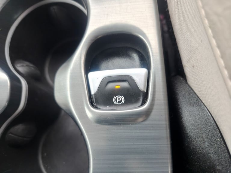 2016 Fiat 500X 1.6 MultiJetII Lounge SUV 5dr Diesel Manual Euro 6 (s/s) (120 ps) HATCHBACK Diesel...