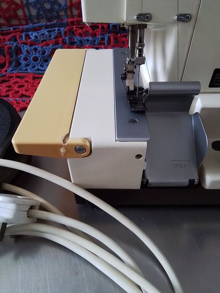 Janome New Home Combi sewing machine and overlocker combined