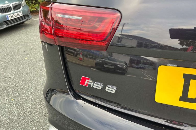  Audi RS6 4.0T FSI Quattro RS 6 5dr Tip Auto Estate Petrol Automatic