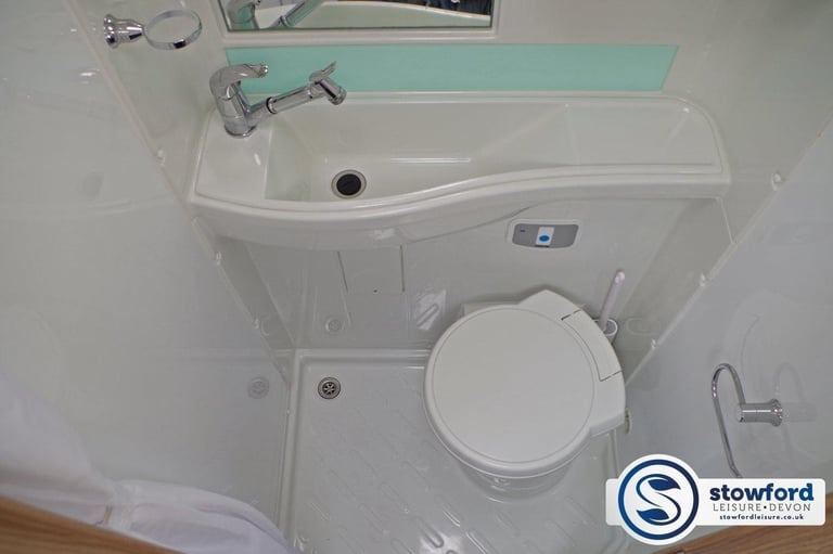 Swift Rio 340, 2016 Used Motorhome, Low Mileage