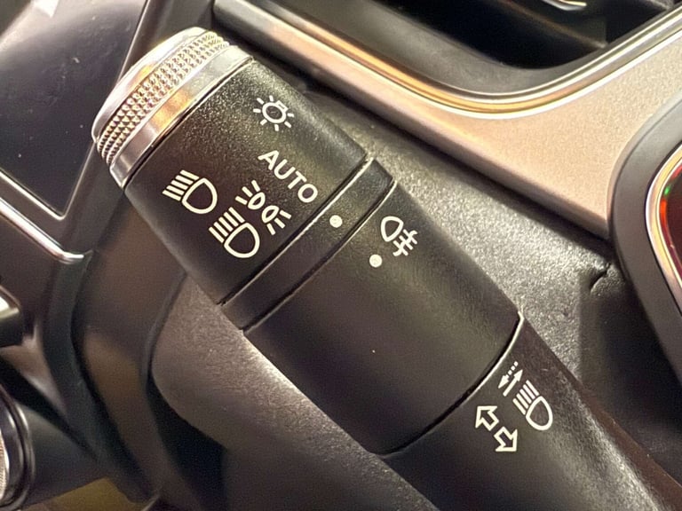 2020 Renault Captur 1.0 Captur Iconic TCe 5dr SUV Petrol Manual