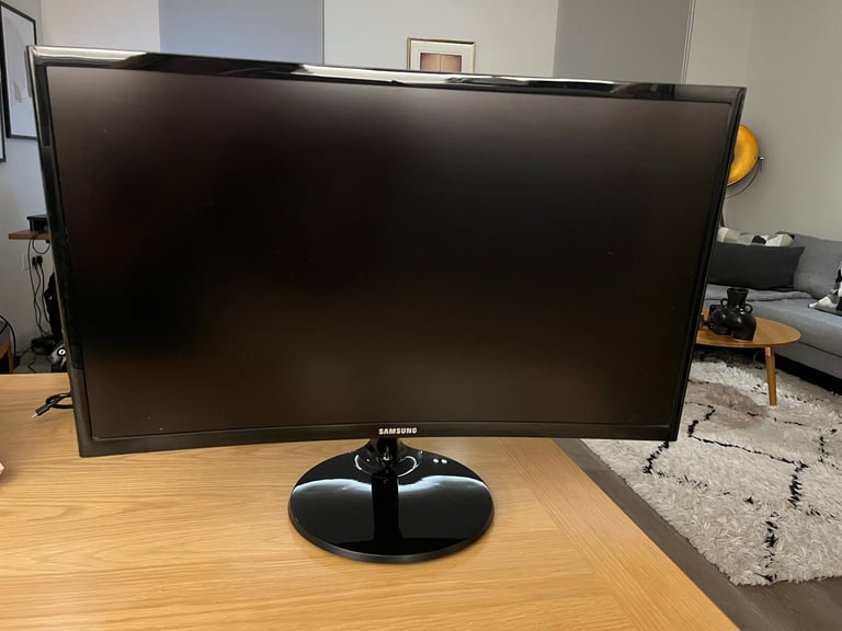 image for Samsung 24 inch Curved Monitor